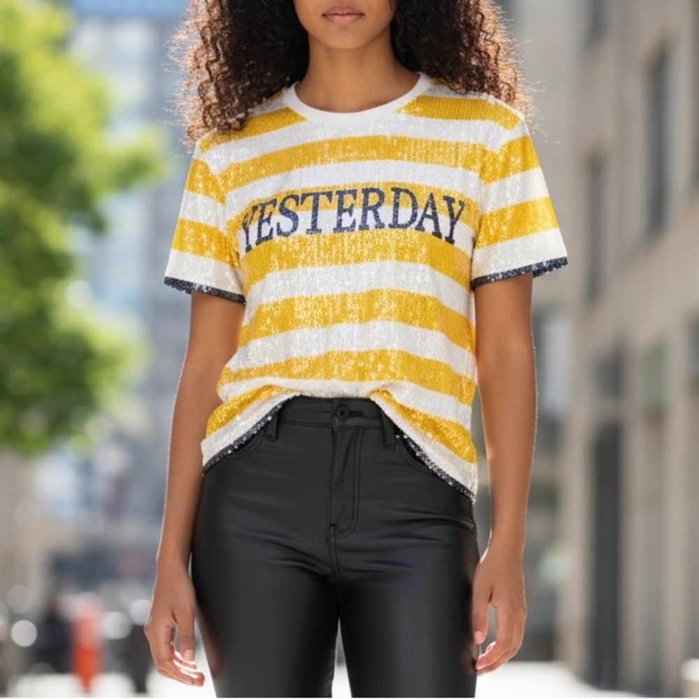 ALBERTA FERRETTI New Tee-shirt Yesterday à Sequins, NWT, $800